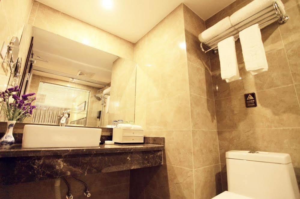 Yj Intl. Hotel Ta-mien-chen エクステリア 写真